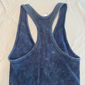 Zenana Crop tank in washed navy blue